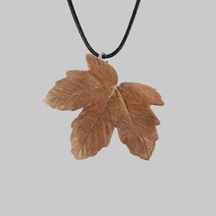 maple leaf pendant
