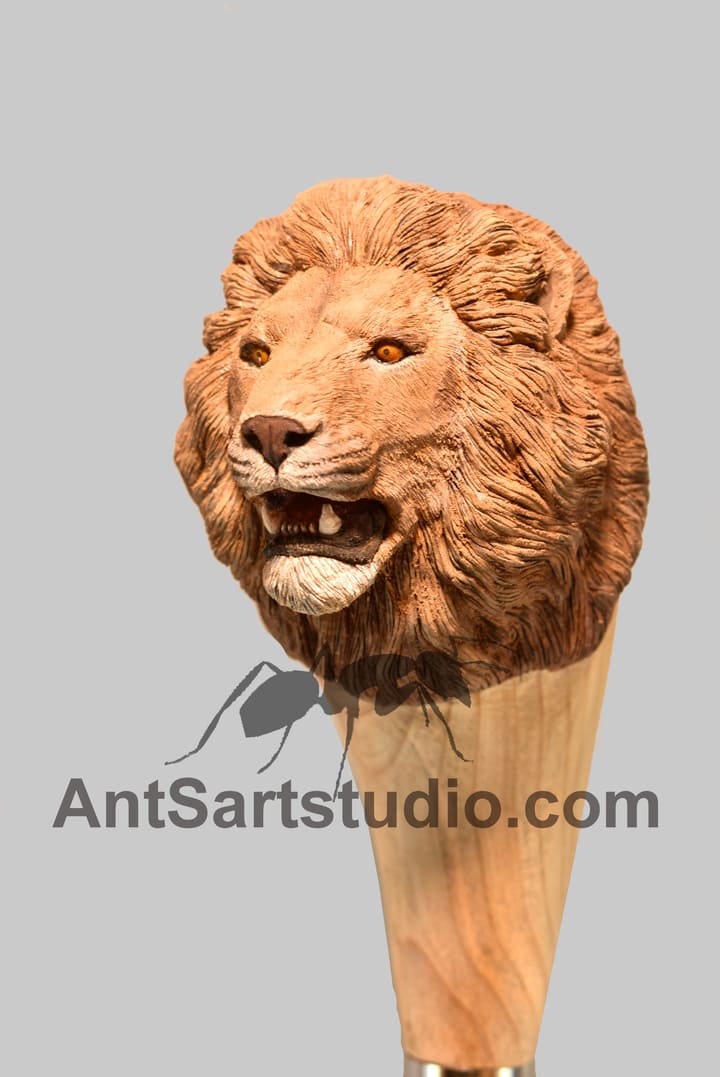 handcraft lion head carving