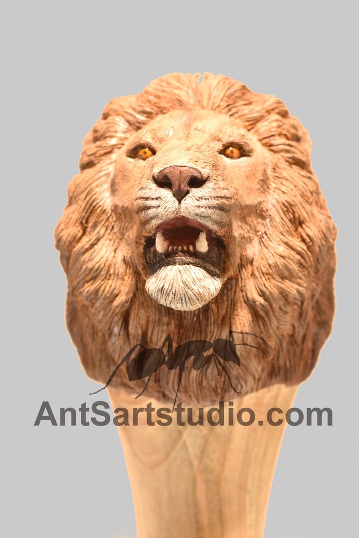 roar lion head woodcarving 