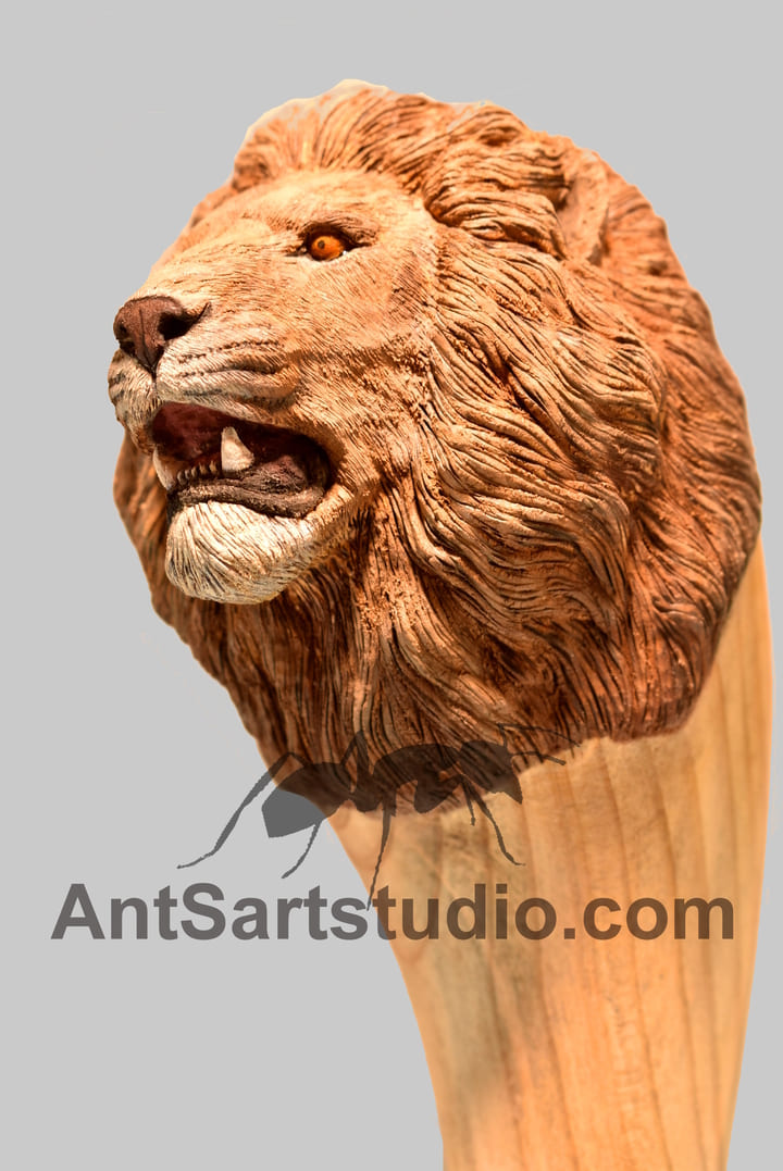 wood sculpture lion 